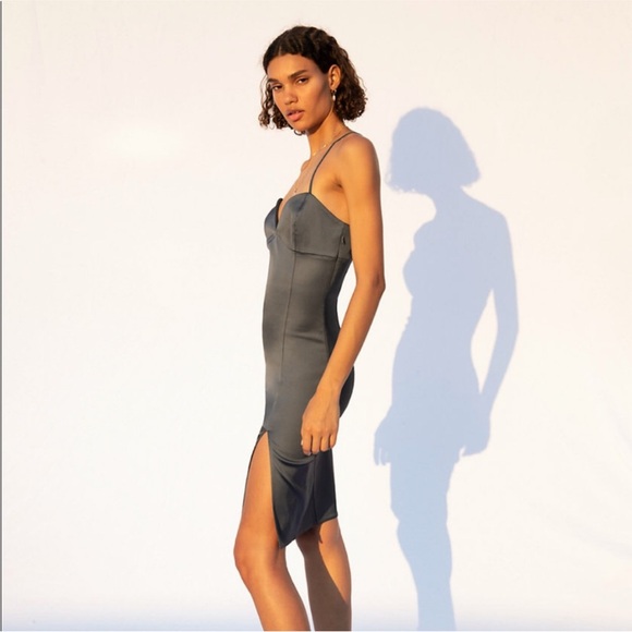 NWT - Aritzia Wilfred Fresca Dress in Charcoal - Picture 2 of 5